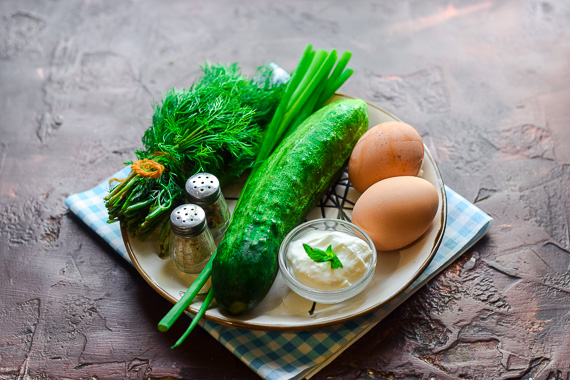 салат с огурцом и яйцом рецепт фото 1